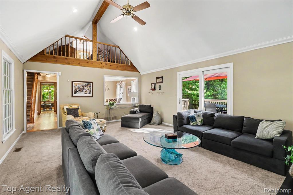 2411 Farmbrook Trail, Oxford, MI 48370 — Photo 9