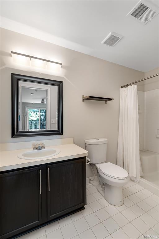 47879 Cardiff Avenue, Canton, MI 48188 — Photo 16