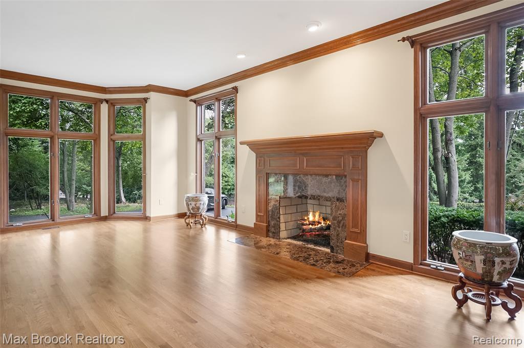 60 Kingsley Manor Drive, Bloomfield Hills, MI 48304 — Photo 13
