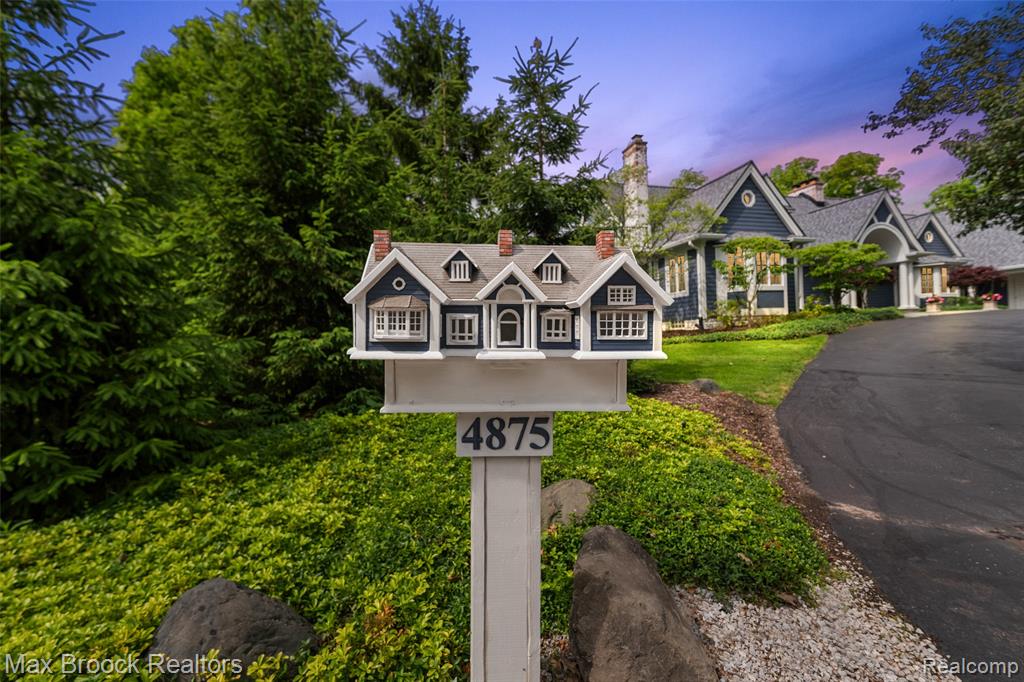 4875 Old Orchard Trail, Orchard Lake Village, MI 48324 — Photo 50