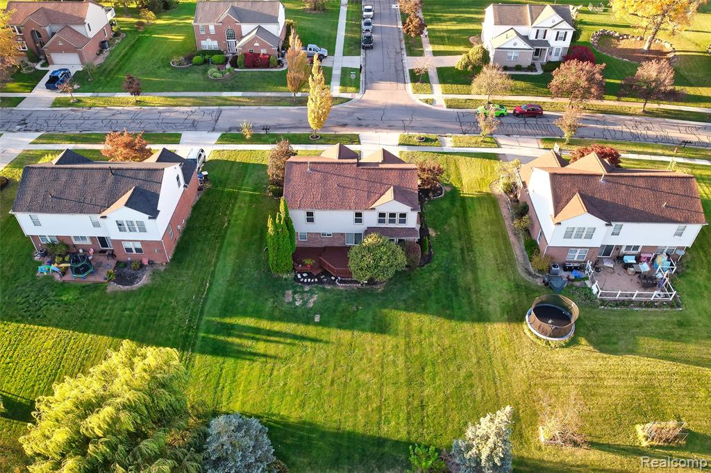 47071 Sherstone Drive, Canton, MI 48188 — Photo 34
