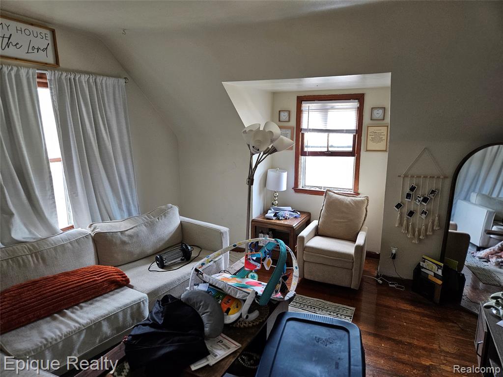 4645 Chatsworth Street, Detroit, MI 48224 — Photo 15