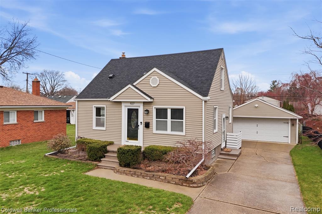 927 Montrose Avenue, Royal Oak, MI 48073 — Photo 34