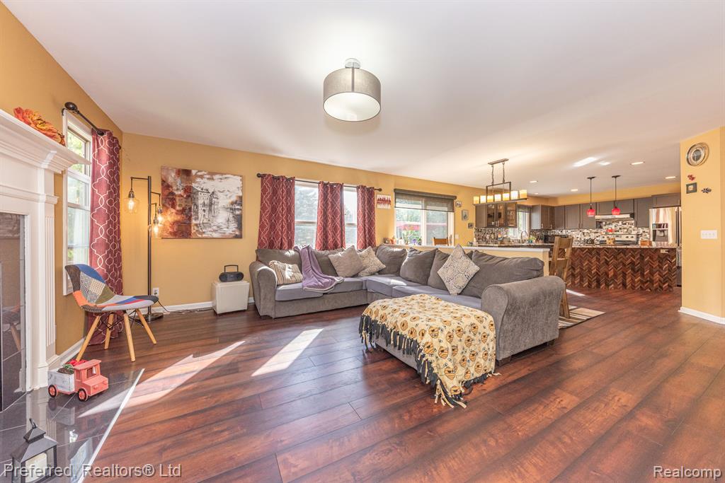 3104 SPRING HOLLOW, Ann Arbor, MI 48105 — Photo 28