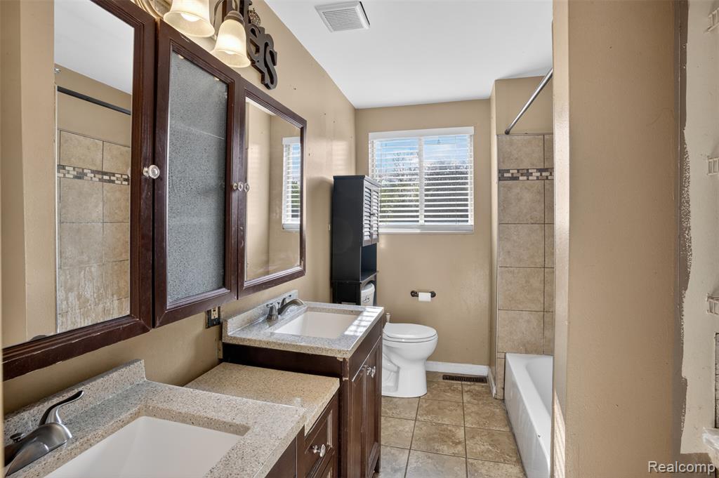 6169 Neff Road, Mount Morris, MI 48458 — Photo 13