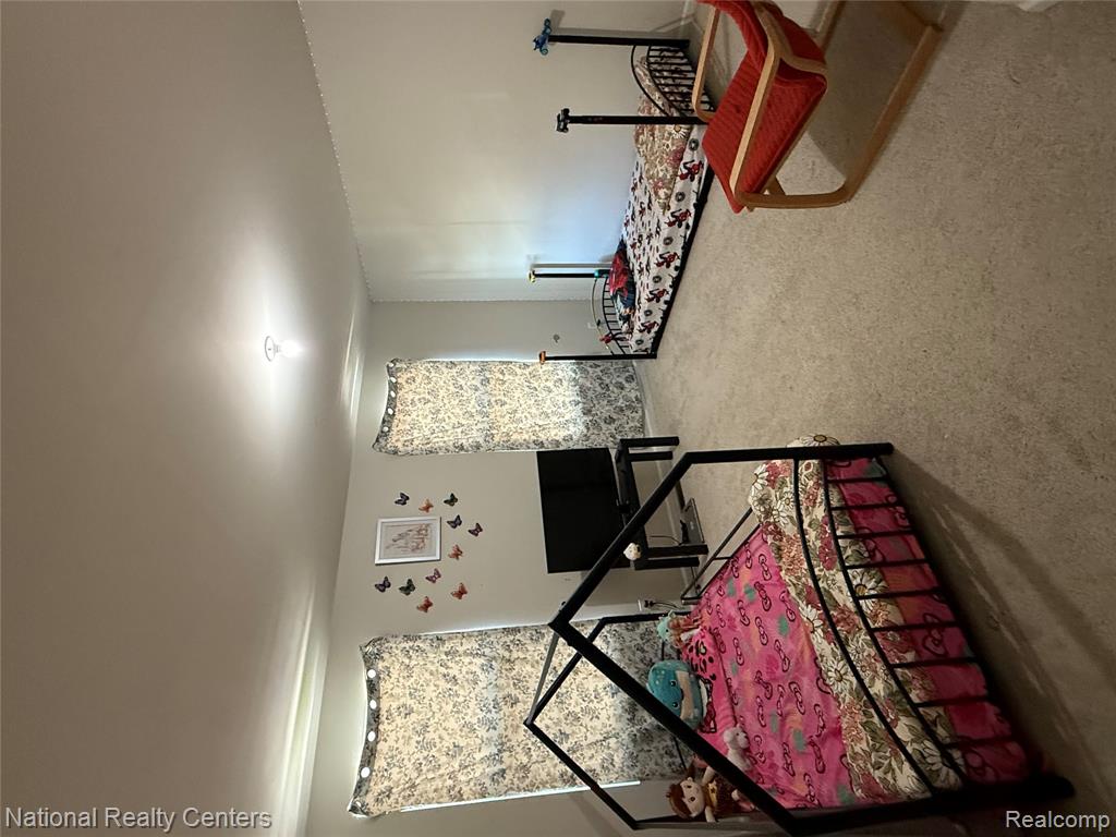 49654 Hummel Drive, Macomb, MI 48044 — Photo 11