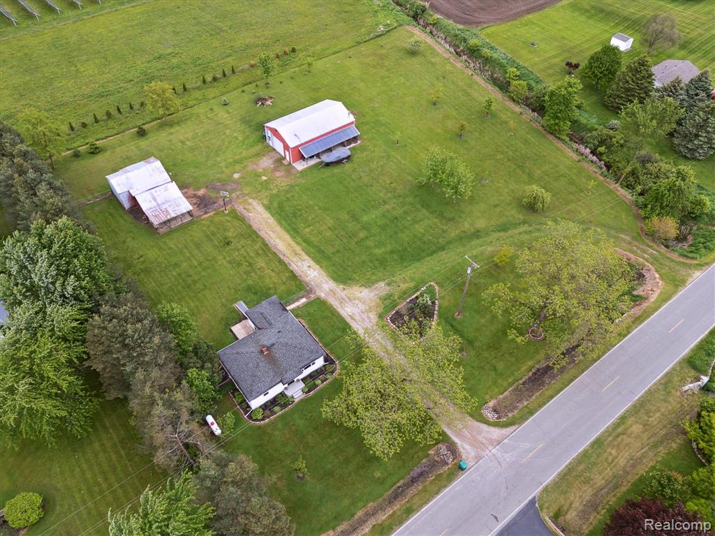 10605 Wilkinson Road, Lennon Vlg, MI 48449 — Photo 37