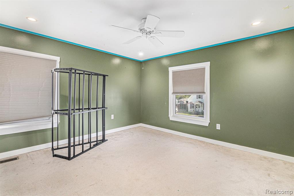 92 Gallup Street, Mount Clemens, MI 48043 — Photo 16