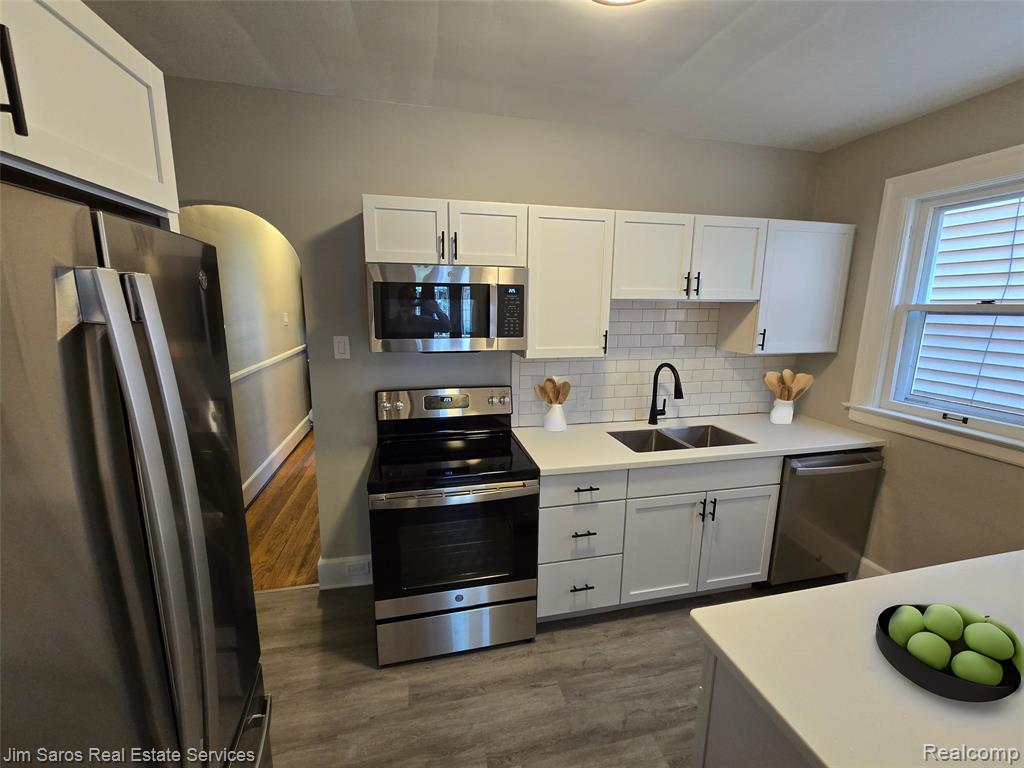 848 Beaconsfield 1S, Grosse Pointe Park, MI 48230 — Photo 6
