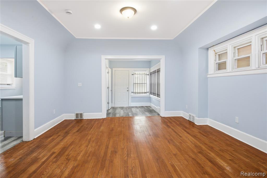 229 Eason Street, Highland Park, MI 48203 — Photo 15