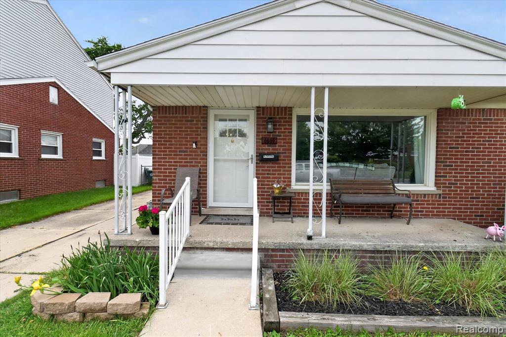 6601 Elizabeth Street, Garden City, MI — Photo 4