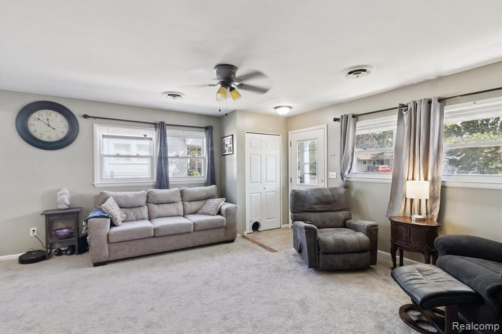 82 Saint Louis Street, Milan, MI 48160 — Photo 5