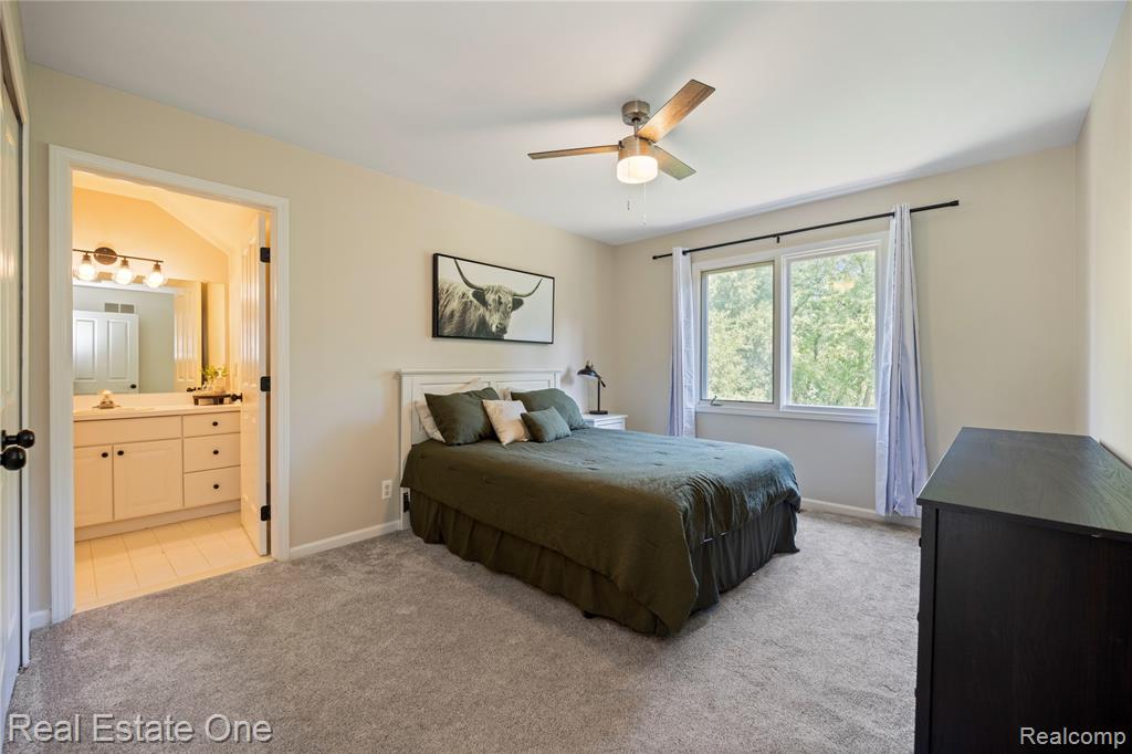 6210 Orchard Woods Drive, West Bloomfield, MI 48324 — Photo 40