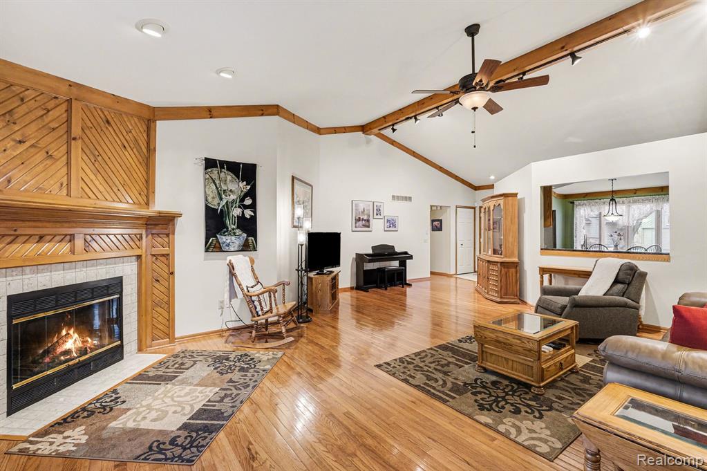 8062 Sawgrass Trail, 25, Grand Blanc, MI 48439 — Photo 6