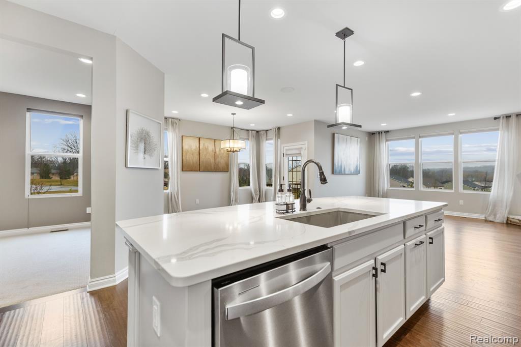 3995 ASHDALE Way, Clarkston, MI 48348 — Photo 16