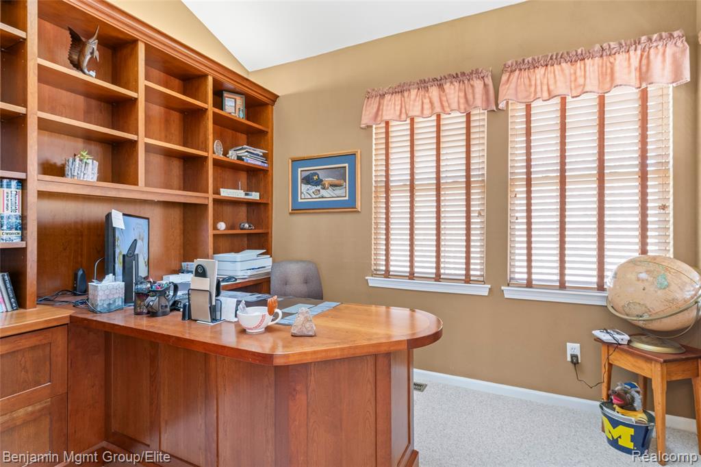 5380 Versailles Avenue, Brighton, MI 48116 — Photo 15
