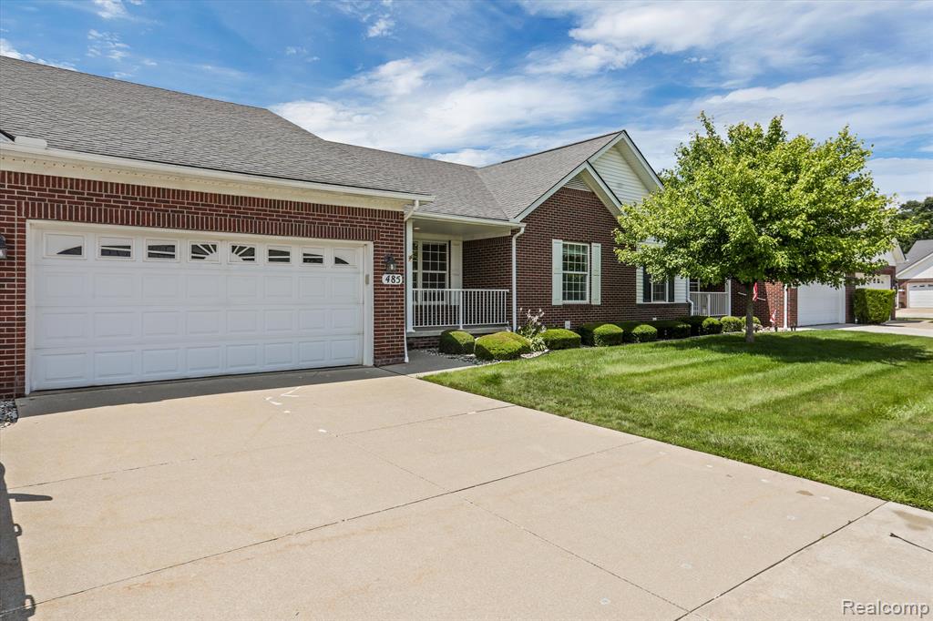 485 NEWCASTLE Lane, Romeo, MI 48065 — Photo 4