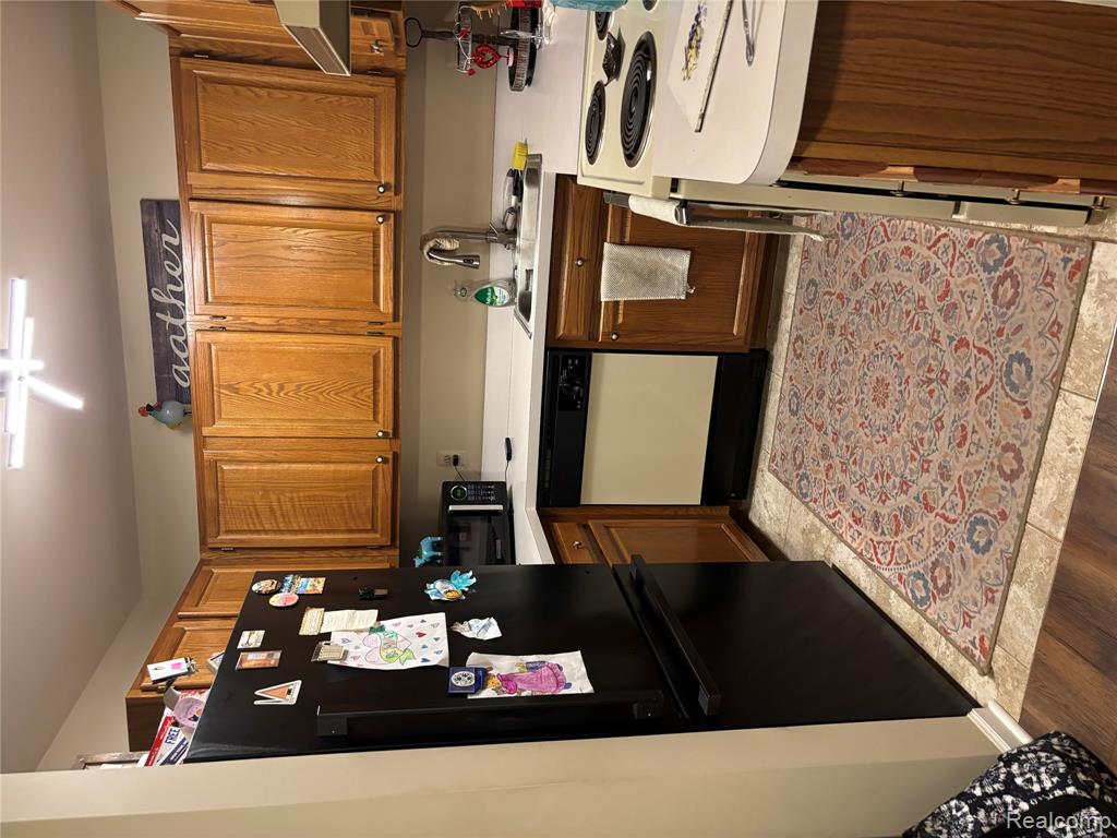 50413 Bay Run S, 15, Chesterfield, MI 48047 — Photo 8
