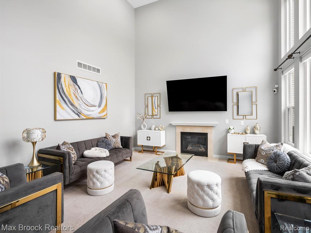 27404 SLOAN Street, Novi, MI — Photo 3