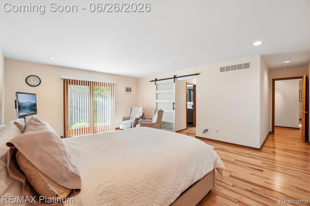 6100 Oak Valley Drive, Whitmore Lake, MI 48189 — Photo 12