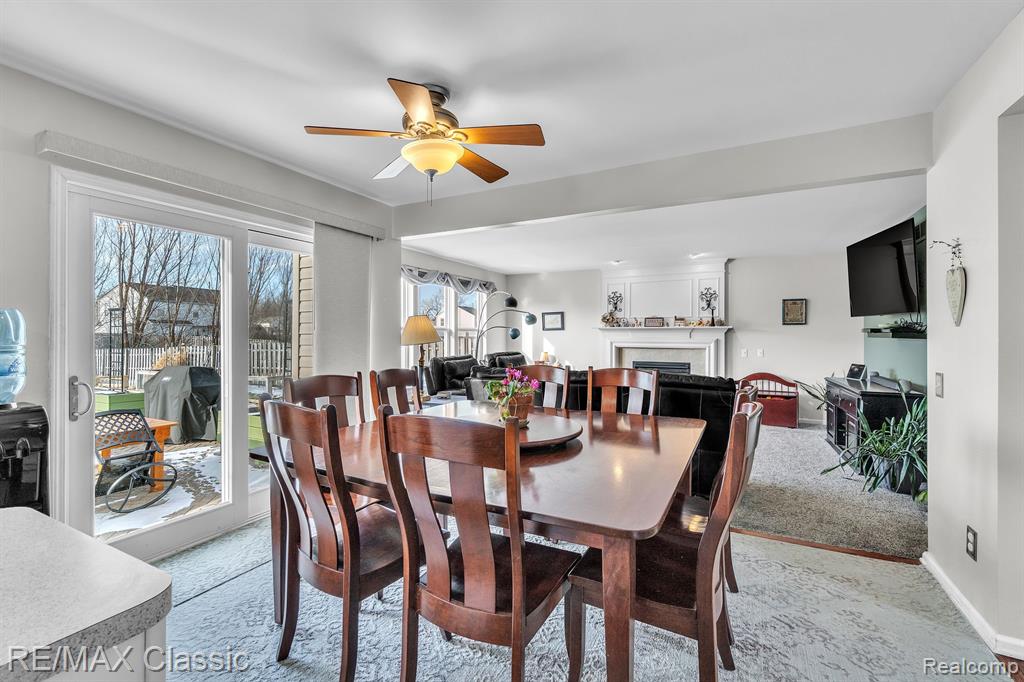 7842 BERWICK Drive, Ypsilanti, MI 48197 — Photo 17