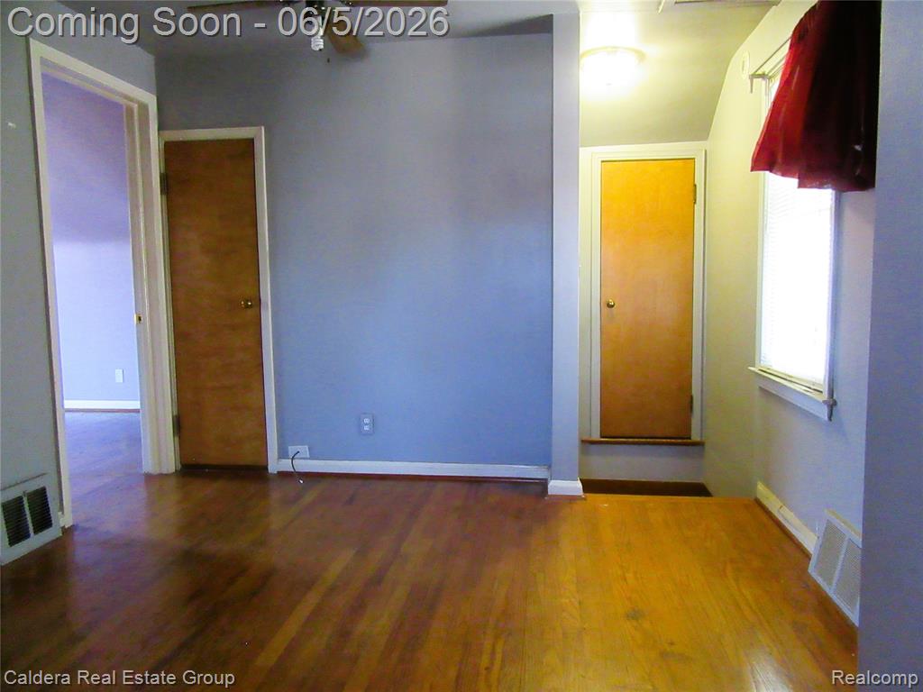 15556 Veronica Avenue, Eastpointe, MI 48021 — Photo 30