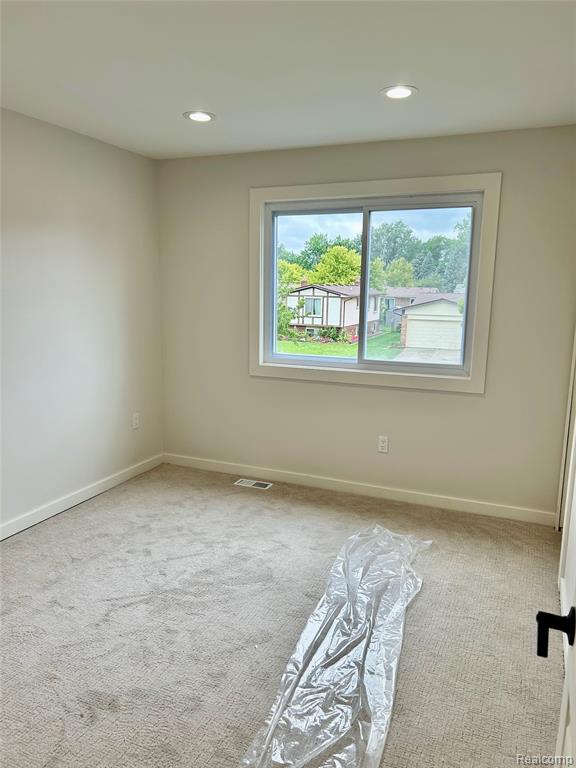 1784 Lakewood Drive, Troy, MI 48083 — Photo 19