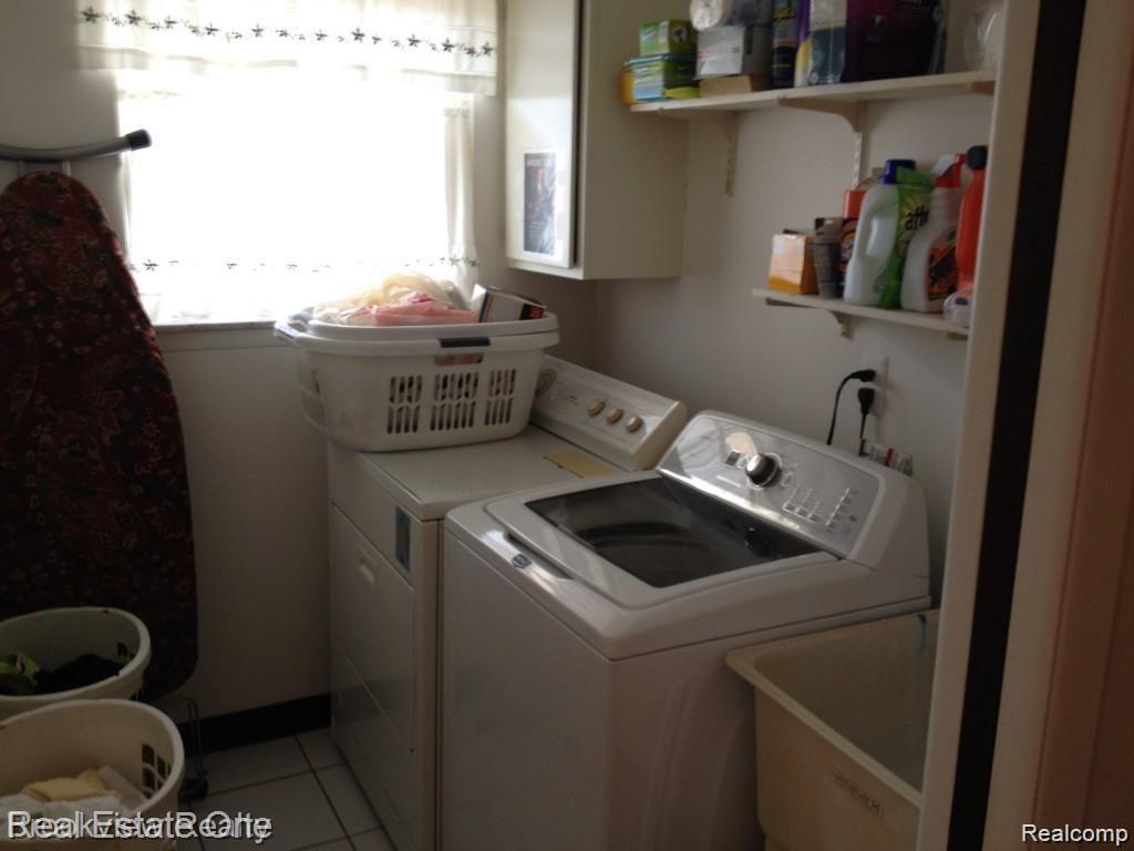 41416 N SPICEMILL Drive E, Sterling Heights, MI 48314 — Photo 17