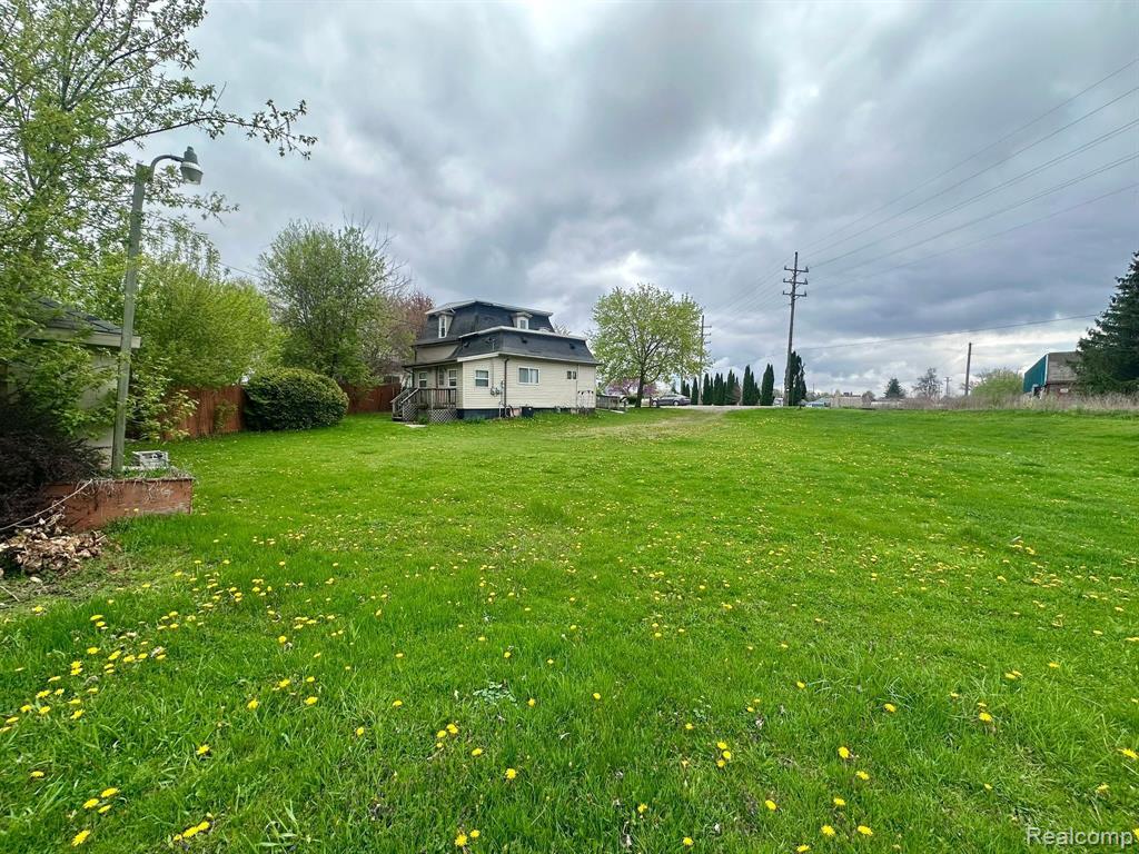 1 1ST Street, Yale, MI 48097 — Photo 34