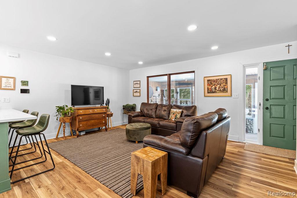 6318 Rynn Road, Clyde, MI 48049 — Photo 8