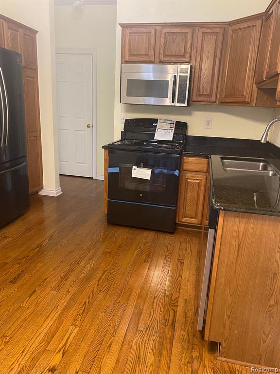 1638 E LAKEVIEW Lane, Canton, MI 48187 — Photo 10