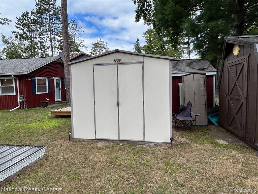 4951 Kokosing Road, Hale, MI 48739 — Photo 33