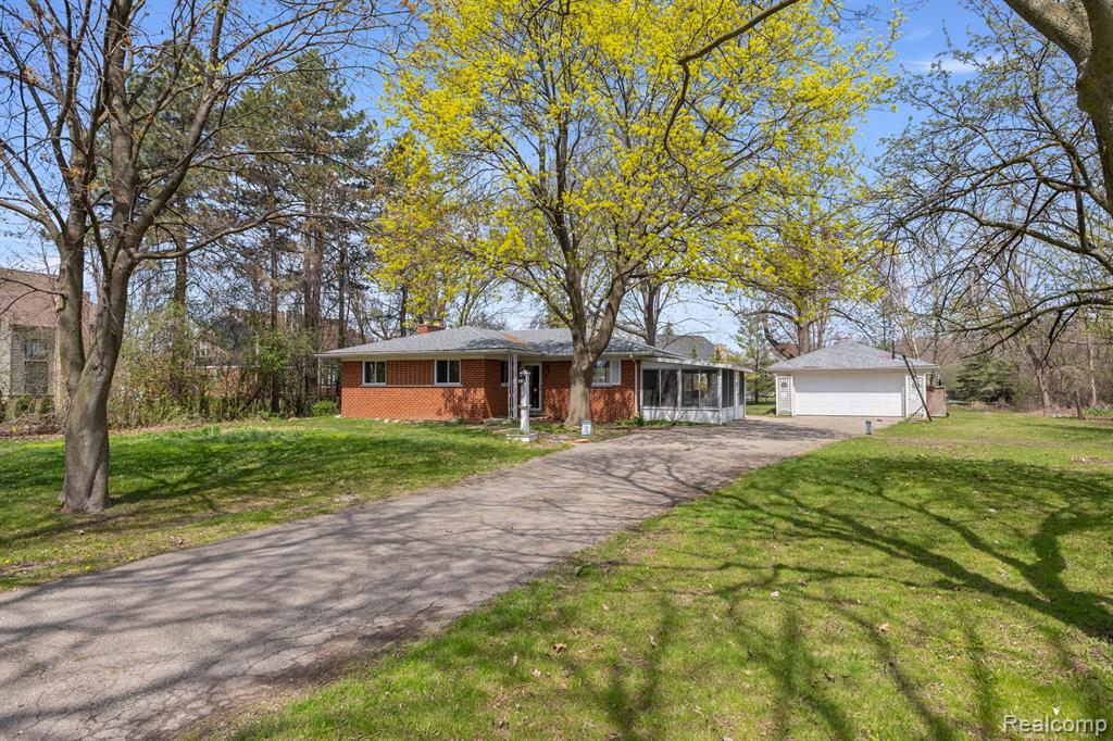 46910 CHERRY HILL Road, Canton, MI 48187 — Photo 41