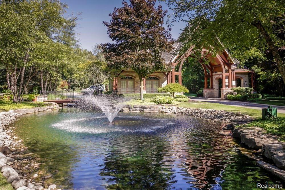 14 BOAT SLIP, South Lyon, MI 48178 — Photo 7