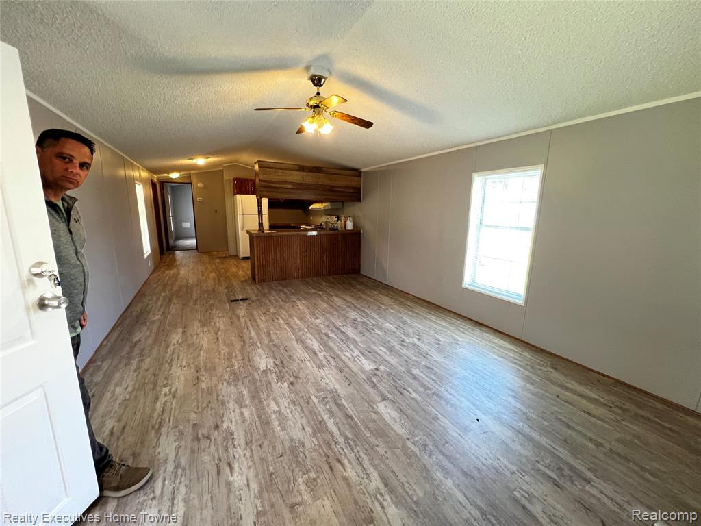 7136 Mapleview Circle W, 65, Brown, MI 48416 — Photo 14
