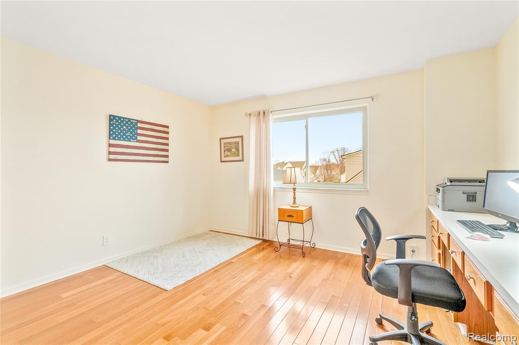 454 BREAKWATER, Belleville, MI 48111 — Photo 31