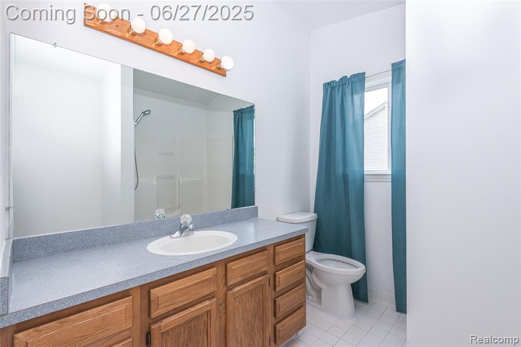 67 LARCHWOOD Drive, Troy, MI 48083 — Photo 22
