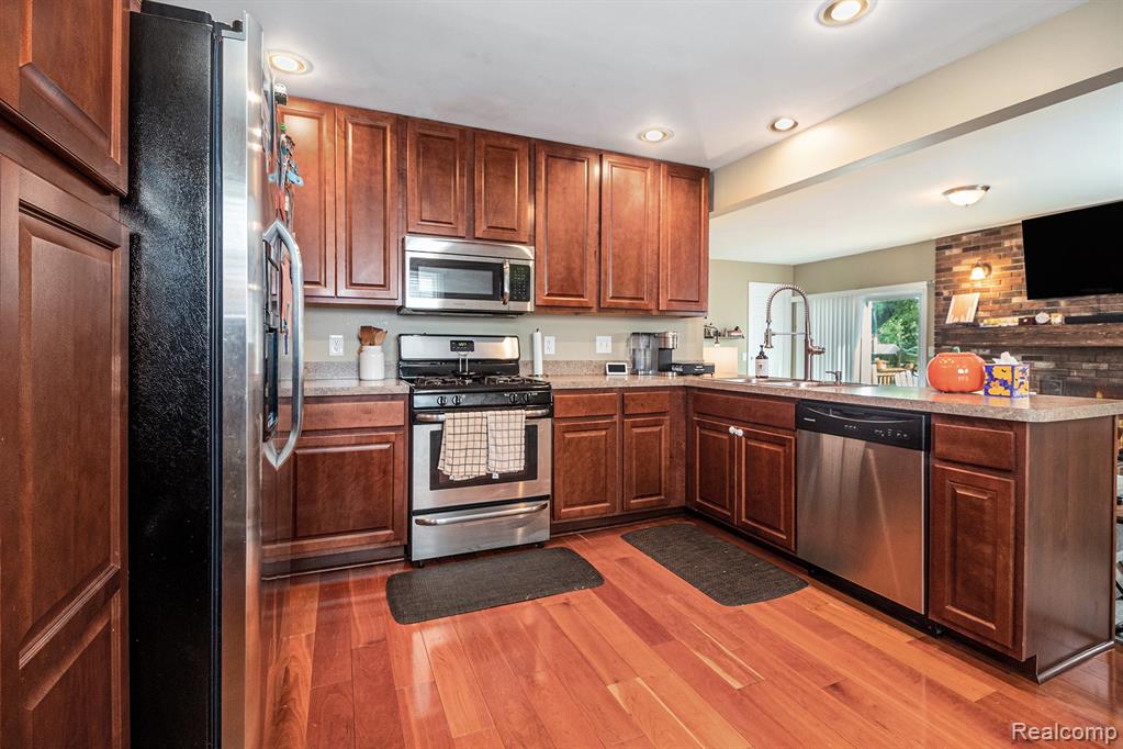 5834 Morley Street, Westland, MI — Photo 9