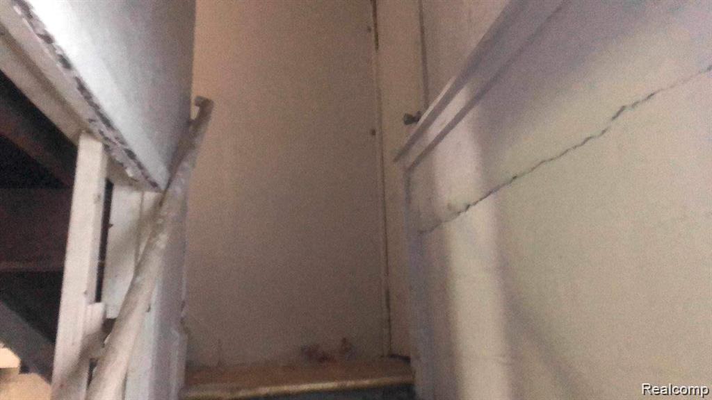 19403 ANDOVER Street, Highland Park, MI 48203 — Photo 6