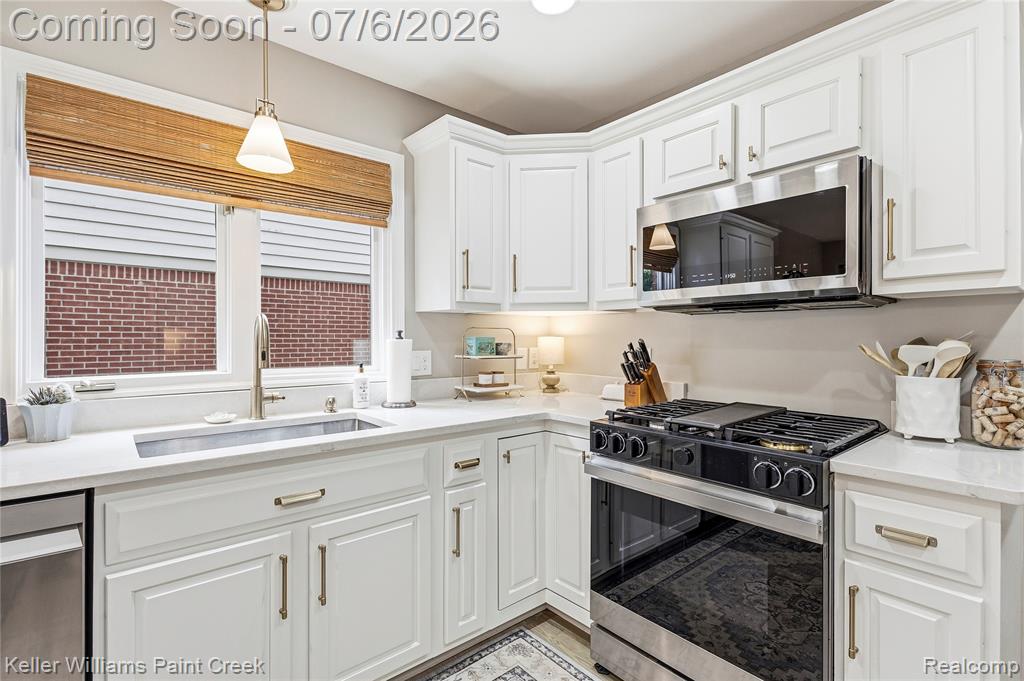 57558 Suffield Drive, Washington, MI — Photo 15