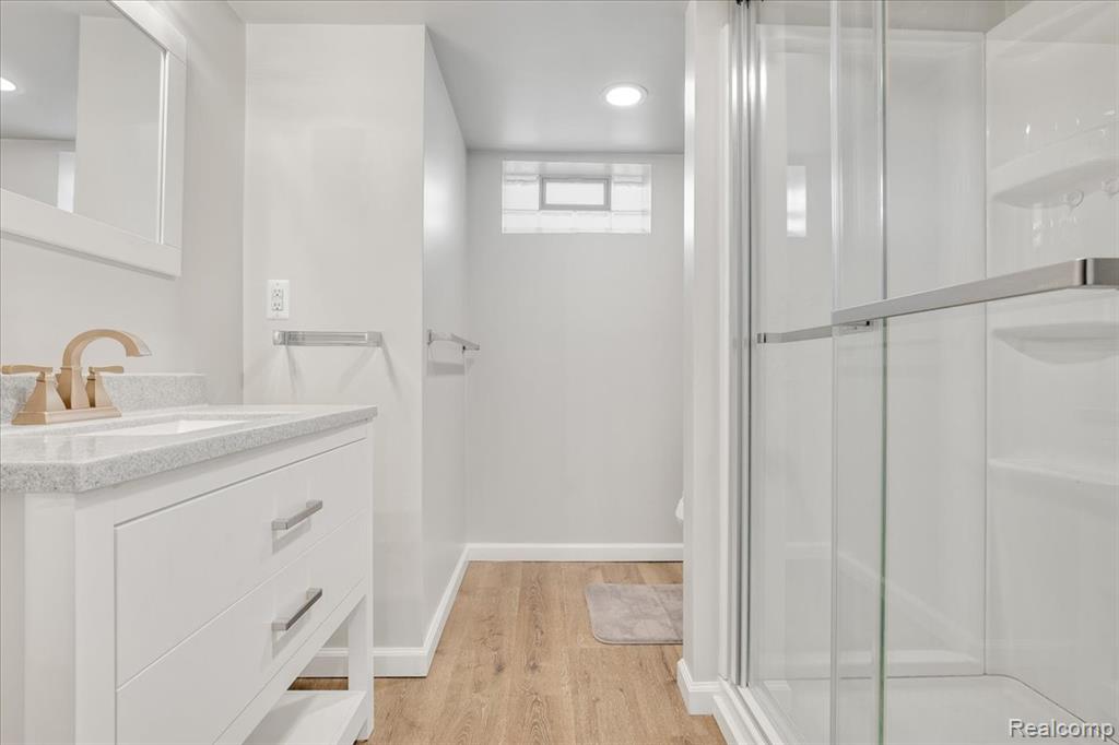 908 Bauman Avenue, Royal Oak, MI 48073 — Photo 13