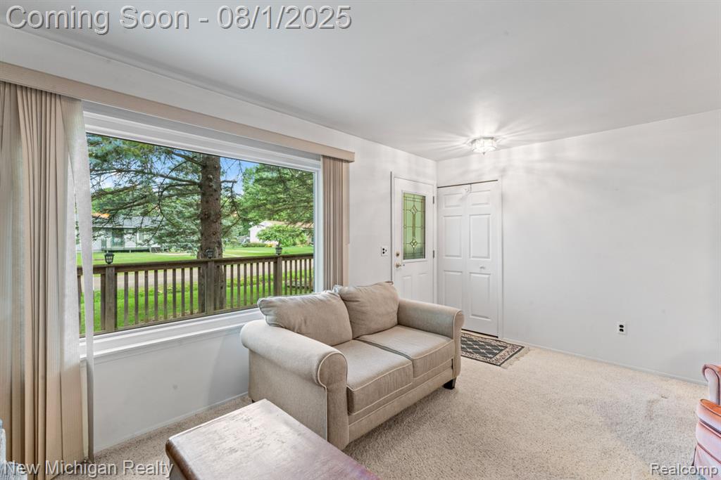 529 Greencove Drive, Holly, MI 48442 — Photo 16