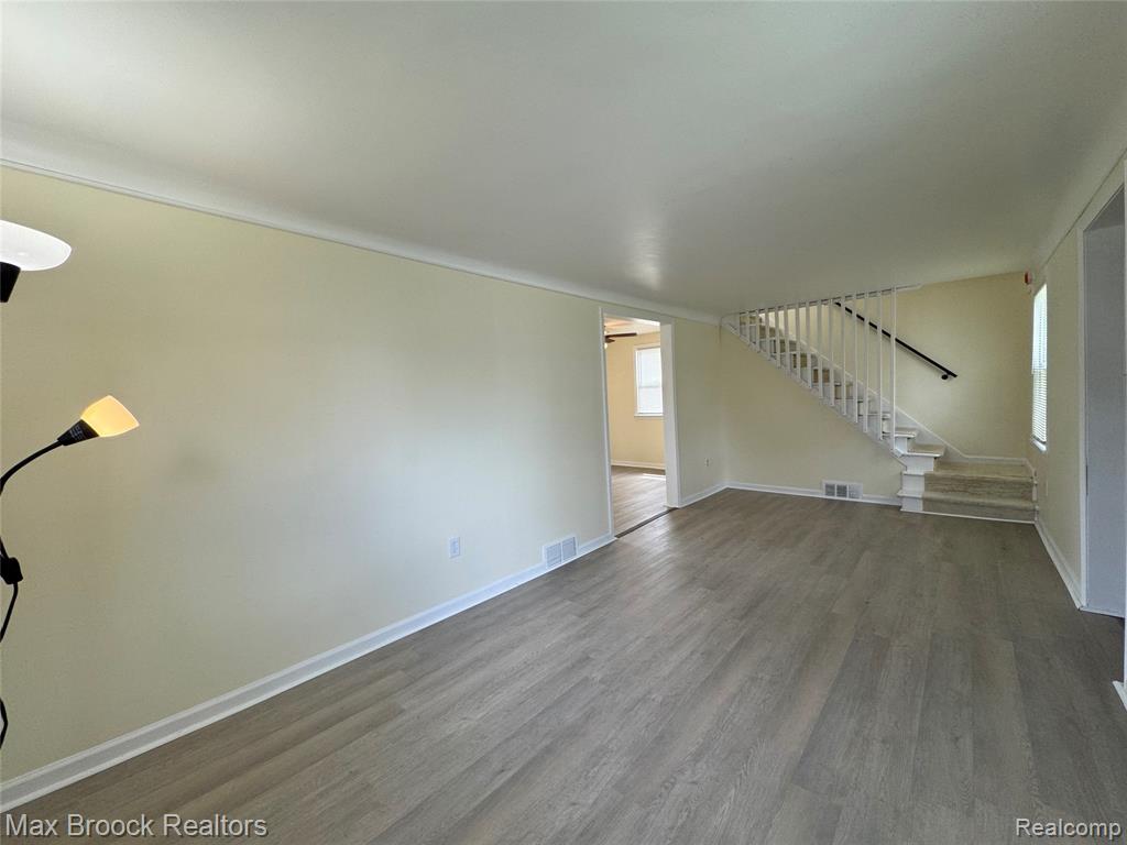 25973 Southwestern Highway, Redford, MI 48239 — Photo 4