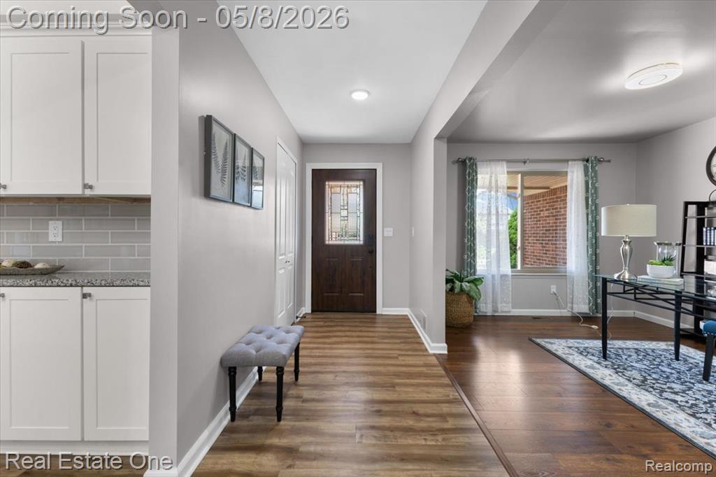 599 Thurber Drive, Troy, MI 48085 — Photo 32