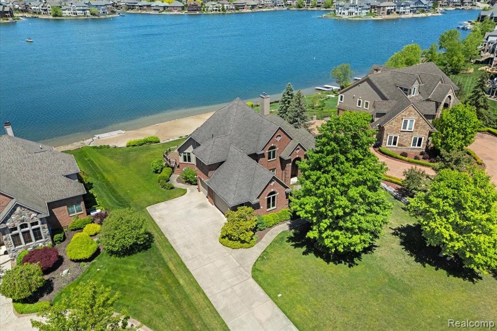 10587 LIGHTHOUSE, South Lyon, MI 48178 — Photo 3