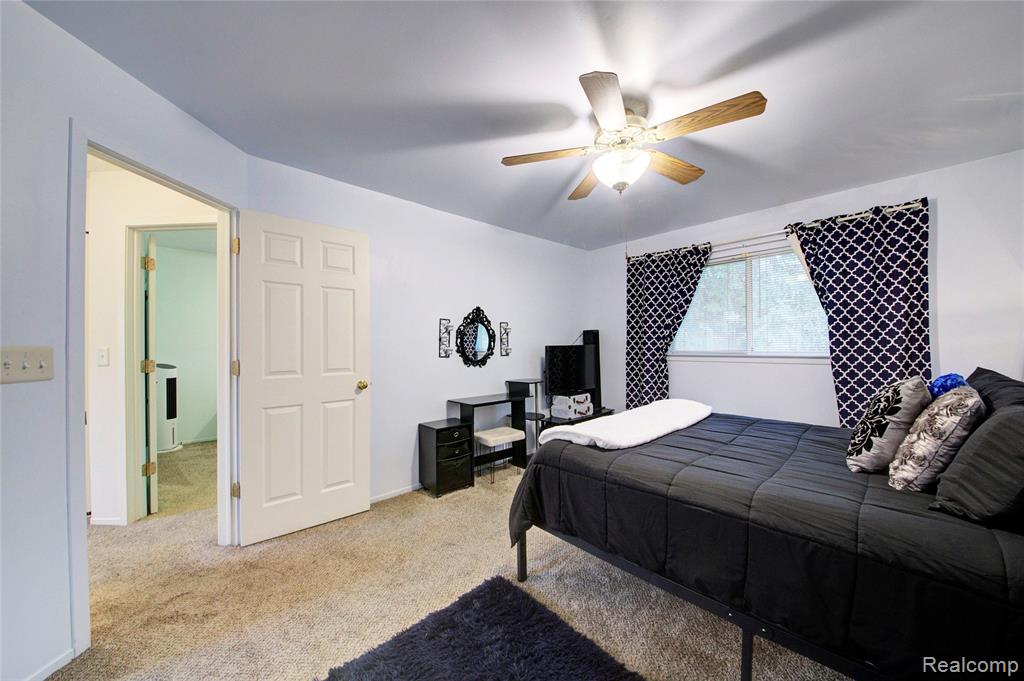 6397 Hunter Pointe Street, Westland, MI — Photo 25
