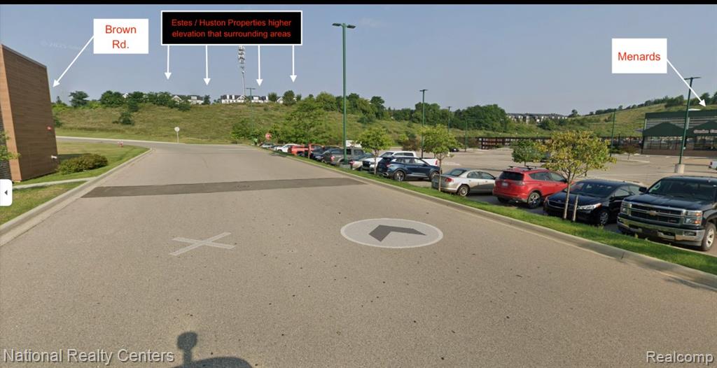 4920 Estes Drive, Lake Orion, MI — Photo 7