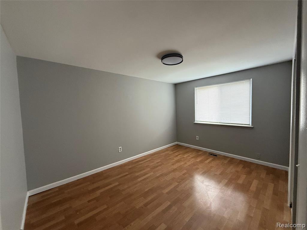42768 Buckingham Drive, Sterling Heights, MI 48313 — Photo 6