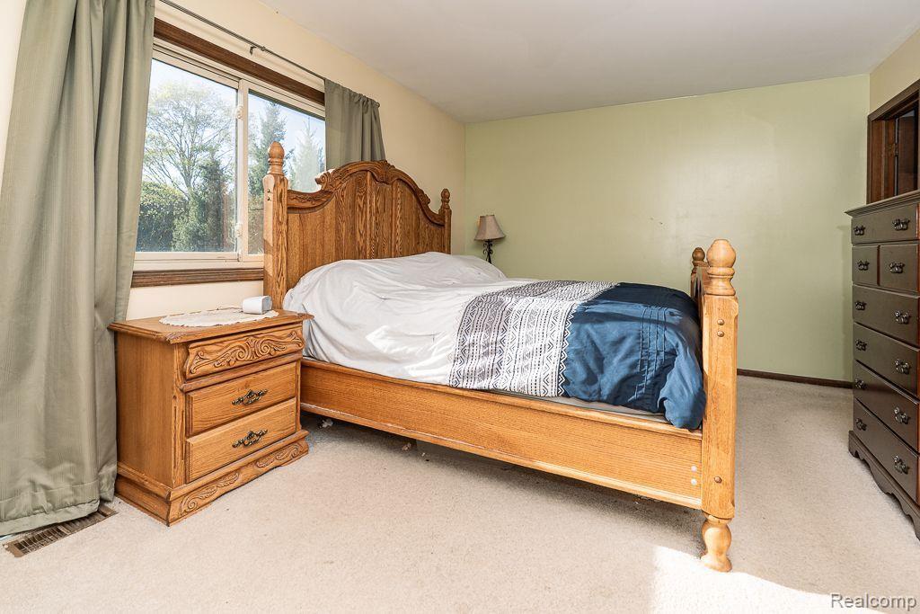 44053 TERRICAR Lane, Clinton Twp, MI 48038 — Photo 15
