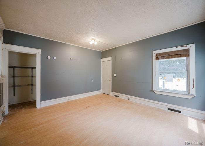421 N PENNSYLVANIA Avenue, Lansing, MI 48912 — Photo 11